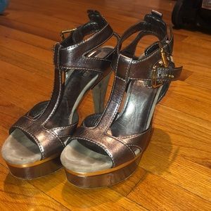 Gucci platform shoes